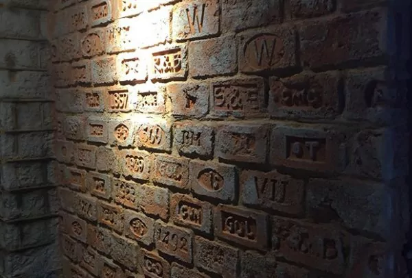 Scritto Tuğla Duvar • Macizo 2 Scritto Tuğla Duvar • Macizo - Görsel 2
