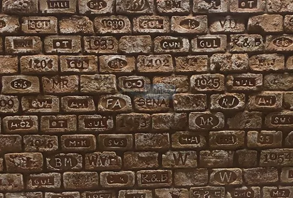 scritto macizo tugla panel